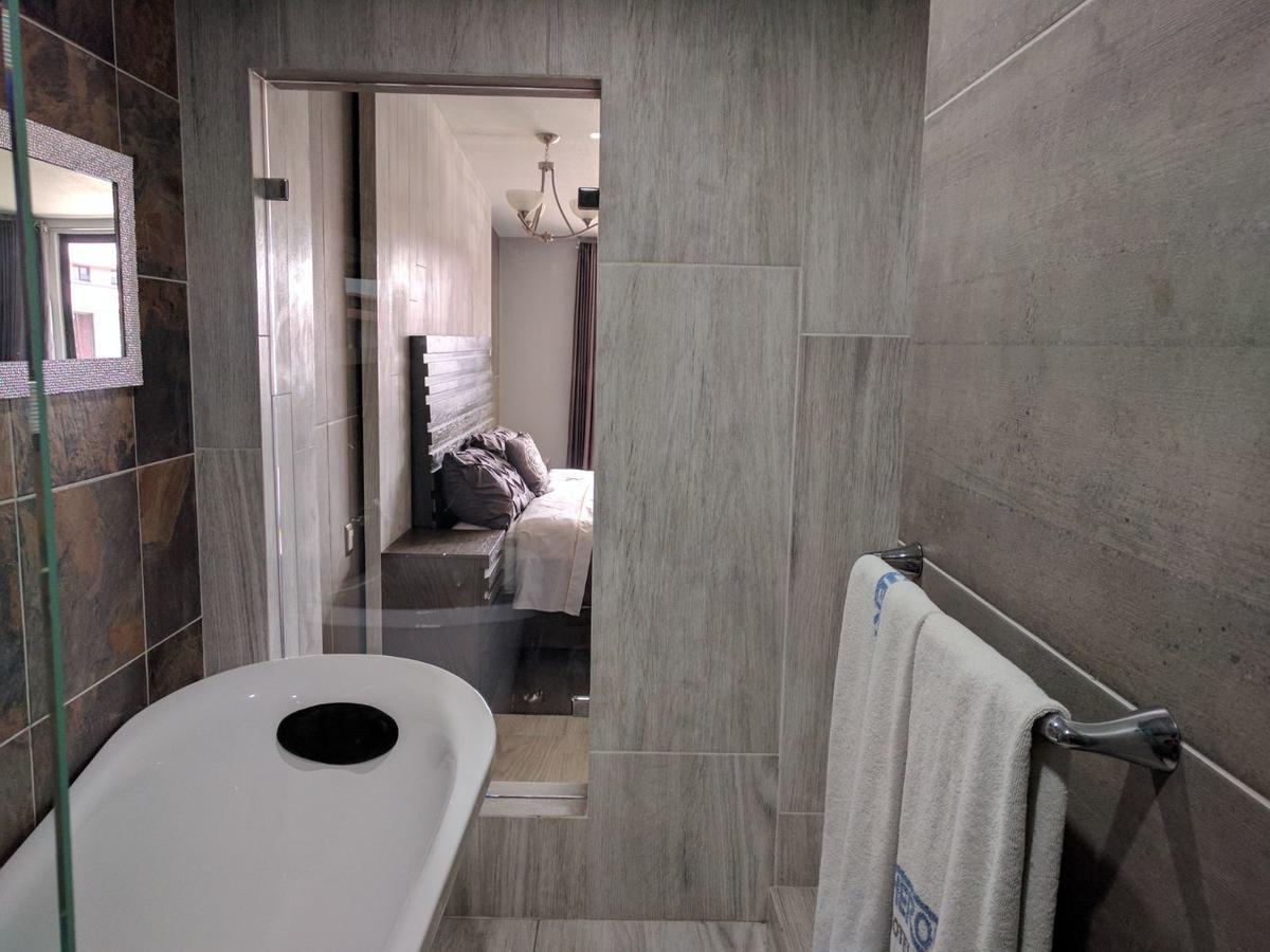 Hotel Aeropuerto トルーカ エクステリア 写真